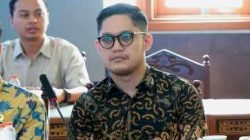 Menyeberang Sungai Demi Sekolah, DPRD Kalteng Minta Infrastruktur Pedalaman Diprioritaskan