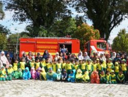 Edukasi Kebakaran Sejak Dini, DPKP Palangka Raya Latih Siswa TK Al Firdaus