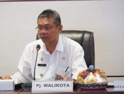 Akhmad Husain Tekankan Kepemimpinan Responsif bagi Camat dan Lurah