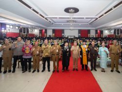 Seribu Lebih Lulusan UPR Siap Bangun Daerah