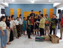 PWI Kalteng Serahkan Donasi dari Wartawan dan Mitra Kerja