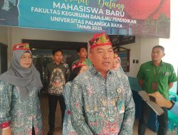 898 Mahasiswa Baru Resmi Jadi Keluarga Besar FKIP UPR