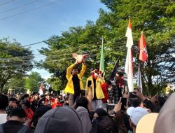 Aksi September Hitam di Palangka Raya, Suara Mahasiswa Menggema di Gedung DPRD Kalteng