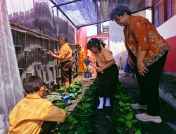 Kebun Sekolah Jadi Media Edukatif Ramah Anak