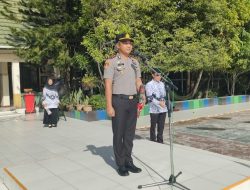 Hari Guru Nasional 2025, Kapolsek Pahandut Hadiri Upacara di SMAN 1 Palangka Raya dan Sampaikan Pesan Edukatif Kepada Pelajar