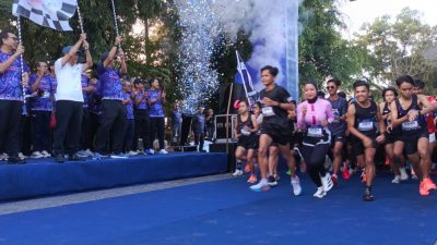 Colour Run Bank Indonesia Semarakkan Palangkaraya Dengan Warna dan Digitalisasi