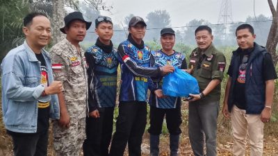 DAD dan Gerdayak Salurkan Ribuan Bingkisan untuk Pemadam Karhutla