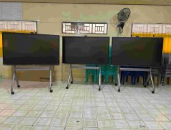 Bantuan TV Interaktif Perkuat Transformasi Pendidikan di Hanau